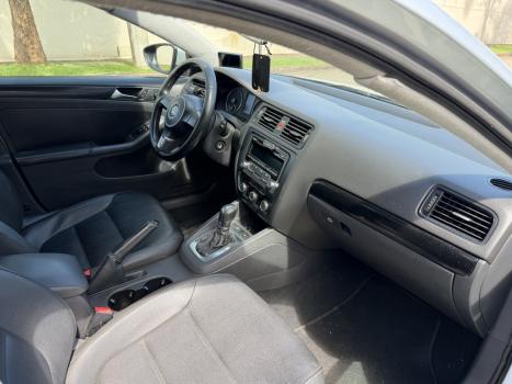 VOLKSWAGEN Jetta 2.0 4P FLEX COMFORTLINE TIPTRONIC AUTOMÁTICO, Foto 5