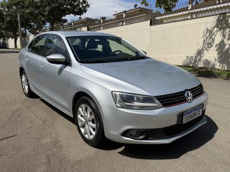 VOLKSWAGEN Jetta 2.0 4P FLEX COMFORTLINE TIPTRONIC AUTOMÁTICO, Foto 6