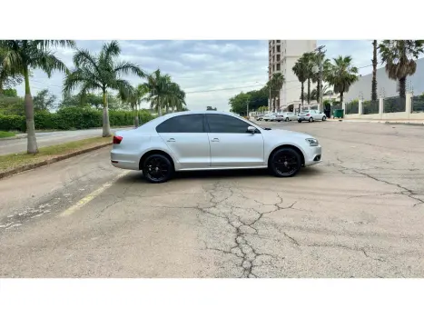 VOLKSWAGEN Jetta , Foto 2