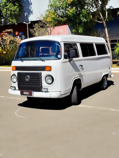 VOLKSWAGEN Kombi 1.4 FLEX STD 9 LUGARES, Foto 4