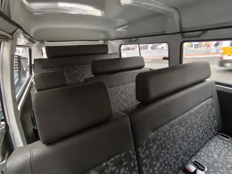 VOLKSWAGEN Kombi 1.4 FLEX STD LOTA��O 12 LUGARES, Foto 8