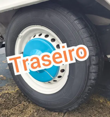 VOLKSWAGEN Kombi 1.4 FLEX STD LOTA��O 12 LUGARES, Foto 10