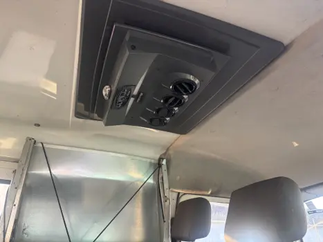 VOLKSWAGEN Kombi 1.4 FLEX STD 9 LUGARES, Foto 10