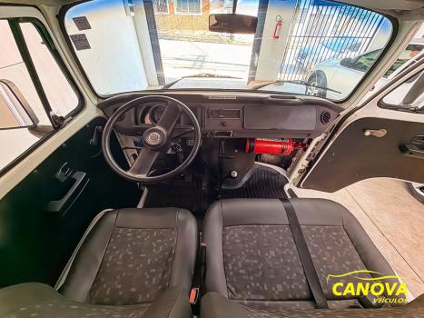 VOLKSWAGEN Kombi 1.4 FLEX STD LOTA��O 12 LUGARES, Foto 10
