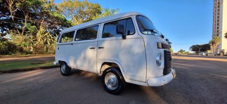 VOLKSWAGEN Kombi 1.4 FLEX STD 9 LUGARES, Foto 1