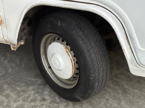 VOLKSWAGEN Kombi 1.6 3P STD MI ESCOLAR, Foto 4