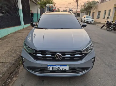 VOLKSWAGEN Nivus 1.0 4P FLEX 200 TSI HIGHLINE TURBO AUTOMÁTICO, Foto 2 VOLKSWAGEN Nivus 1.0 4P FLEX 200 TSI HIGHLINE TURBO AUTOMÁTICO, Foto 2