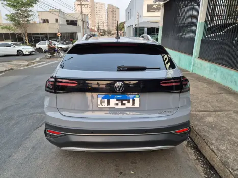 VOLKSWAGEN Nivus 1.0 4P FLEX 200 TSI HIGHLINE TURBO AUTOMÁTICO, Foto 7 VOLKSWAGEN Nivus 1.0 4P FLEX 200 TSI HIGHLINE TURBO AUTOMÁTICO, Foto 7