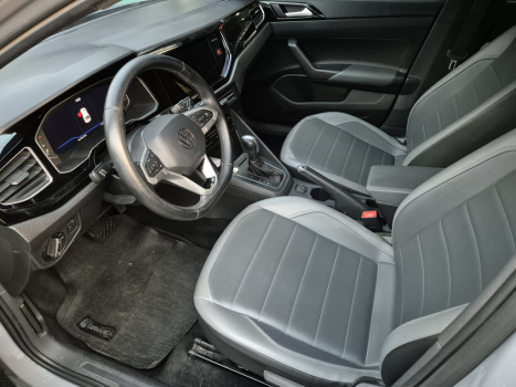 VOLKSWAGEN Nivus 1.0 4P FLEX 200 TSI HIGHLINE TURBO AUTOMÁTICO, Foto 9 VOLKSWAGEN Nivus 1.0 4P FLEX 200 TSI HIGHLINE TURBO AUTOMÁTICO, Foto 9