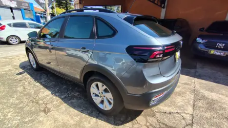 VOLKSWAGEN Nivus 1.0 4P FLEX 200 TSI COMFORTLINE TURBO AUTOMTICO, Foto 3