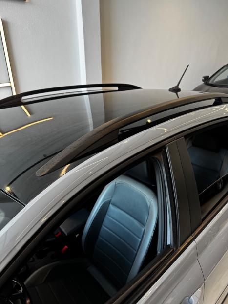 VOLKSWAGEN Nivus 1.0 4P FLEX 200 TSI HIGHLINE TURBO AUTOMTICO, Foto 9