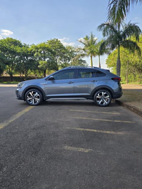 VOLKSWAGEN Nivus 1.0 4P FLEX 200 TSI HIGHLINE TURBO AUTOMTICO, Foto 18