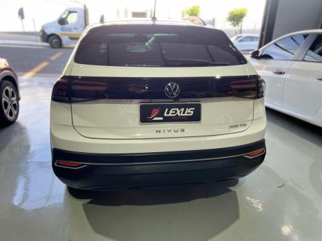 VOLKSWAGEN Nivus 1.0 4P FLEX 200 TSI COMFORTLINE TURBO AUTOMTICO, Foto 5