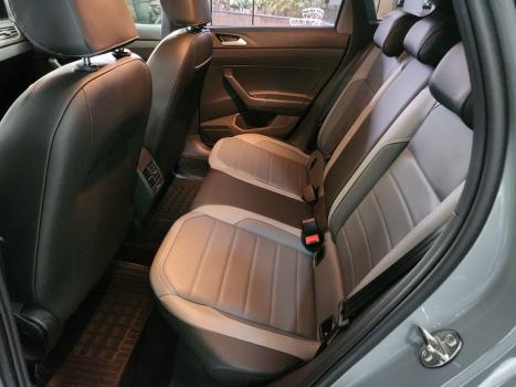 VOLKSWAGEN Nivus 1.0 4P FLEX 200 TSI HIGHLINE TURBO AUTOM�TICO, Foto 8