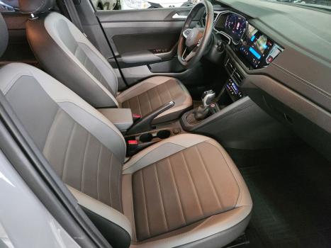 VOLKSWAGEN Nivus 1.0 4P FLEX 200 TSI HIGHLINE TURBO AUTOM�TICO, Foto 9