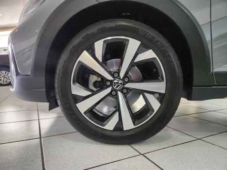 VOLKSWAGEN Nivus 1.0 4P FLEX 200 TSI HIGHLINE TURBO AUTOM�TICO, Foto 12