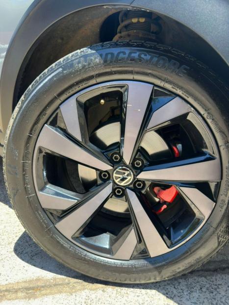 VOLKSWAGEN Nivus 1.0 4P FLEX 200 TSI HIGHLINE TURBO AUTOM�TICO, Foto 11