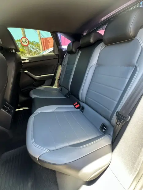 VOLKSWAGEN Nivus 1.0 4P FLEX 200 TSI HIGHLINE TURBO AUTOM�TICO, Foto 12