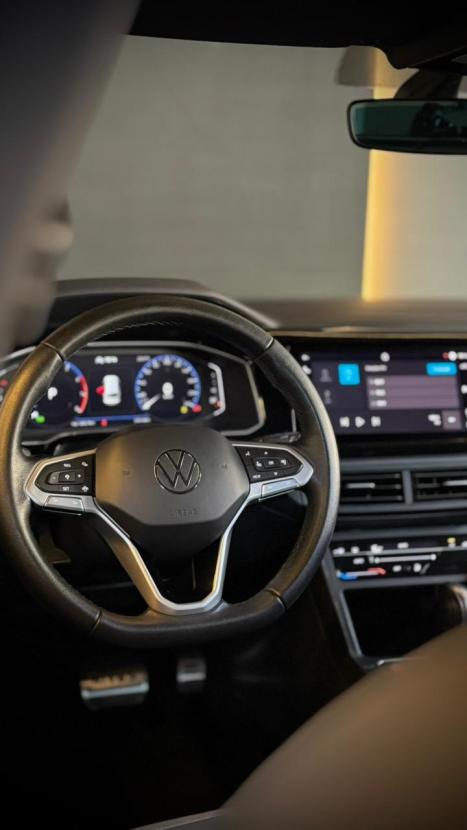 VOLKSWAGEN Nivus 1.0 4P FLEX 200 TSI HIGHLINE TURBO AUTOM�TICO, Foto 11