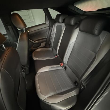 VOLKSWAGEN Nivus 1.0 4P FLEX 200 TSI HIGHLINE TURBO AUTOM�TICO, Foto 9