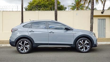 VOLKSWAGEN Nivus 1.0 4P FLEX 200 TSI HIGHLINE TURBO AUTOM�TICO, Foto 4