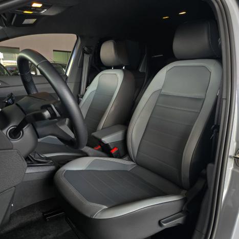 VOLKSWAGEN Nivus 1.0 4P FLEX 200 TSI HIGHLINE TURBO AUTOM�TICO, Foto 9