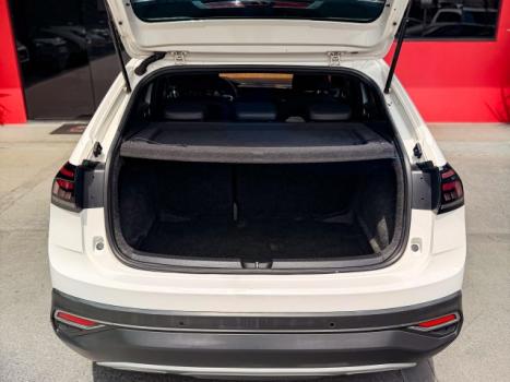 VOLKSWAGEN Nivus 1.0 4P FLEX 200 TSI HIGHLINE TURBO AUTOM�TICO, Foto 9
