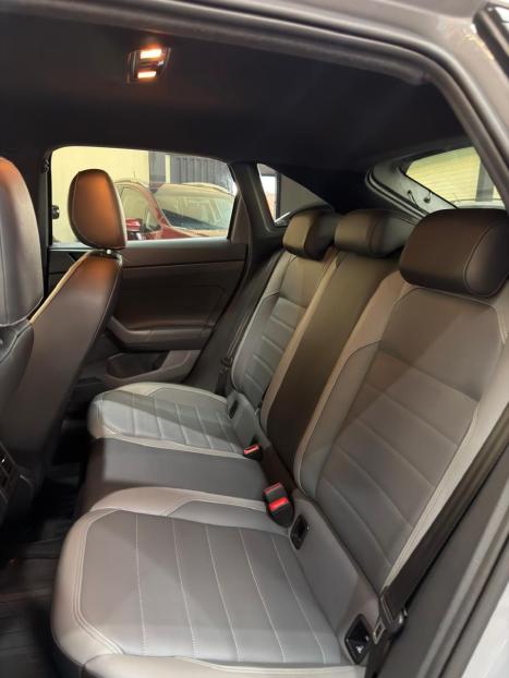 VOLKSWAGEN Nivus 1.0 4P FLEX 200 TSI HIGHLINE TURBO AUTOM�TICO, Foto 9
