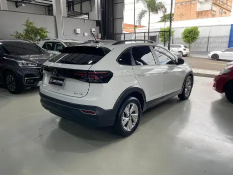 VOLKSWAGEN Nivus 1.0 4P FLEX 200 TSI COMFORTLINE TURBO AUTOM�TICO, Foto 6