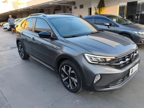 VOLKSWAGEN Nivus 1.0 4P FLEX 200 TSI HIGHLINE TURBO AUTOM�TICO, Foto 3