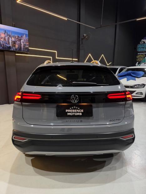 VOLKSWAGEN Nivus 1.0 4P FLEX 200 TSI HIGHLINE TURBO AUTOM�TICO, Foto 10