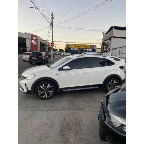 VOLKSWAGEN Nivus 1.0 4P FLEX 200 TSI HIGHLINE TURBO AUTOM�TICO, Foto 4