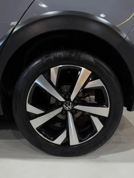VOLKSWAGEN Nivus 1.0 4P FLEX 200 TSI HIGHLINE TURBO AUTOM�TICO, Foto 11