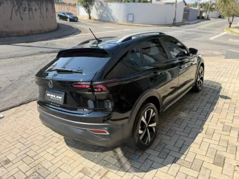 VOLKSWAGEN Nivus 1.0 4P FLEX 200 TSI HIGHLINE TURBO AUTOM�TICO, Foto 4