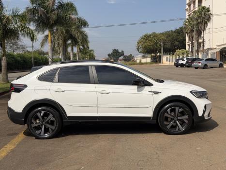 VOLKSWAGEN Nivus 1.0 4P FLEX 200 TSI HIGHLINE TURBO AUTOM�TICO, Foto 4