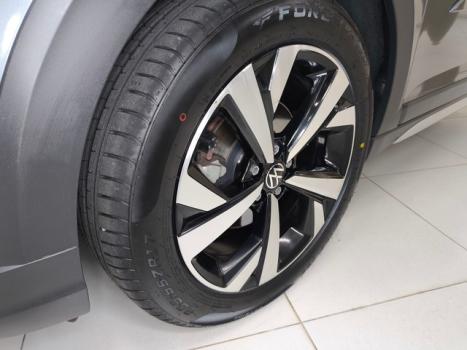 VOLKSWAGEN Nivus 1.0 4P FLEX 200 TSI HIGHLINE TURBO AUTOMÁTICO, Foto 13