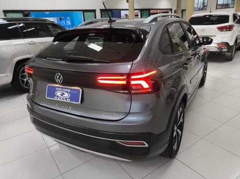 VOLKSWAGEN Nivus 1.0 4P FLEX 200 TSI HIGHLINE TURBO AUTOMÁTICO, Foto 15