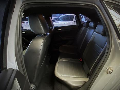 VOLKSWAGEN Nivus 1.0 4P FLEX 200 TSI HIGHLINE TURBO AUTOMÁTICO, Foto 8