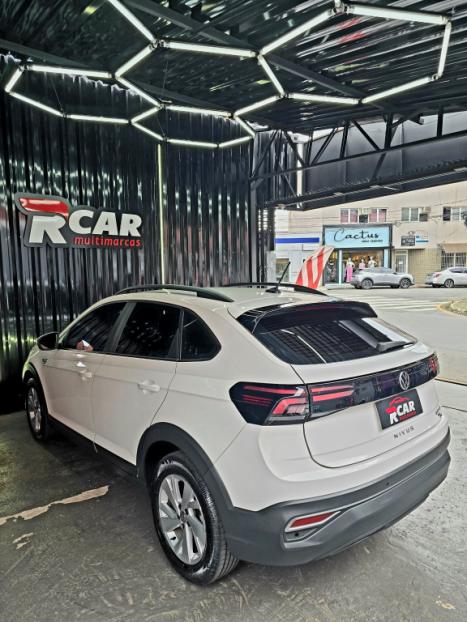 VOLKSWAGEN Nivus 1.0 4P FLEX 200 TSI COMFORTLINE TURBO AUTOMÁTICO, Foto 4