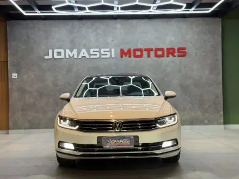 VOLKSWAGEN Passat 2.0 16V 4P TSI TURBO BLUEMOTION HIGHLINE AUTOM�TICO DSG, Foto 2