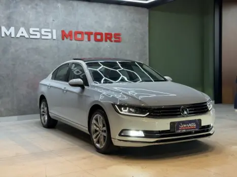 VOLKSWAGEN Passat 2.0 16V 4P TSI TURBO BLUEMOTION HIGHLINE AUTOM�TICO DSG, Foto 3