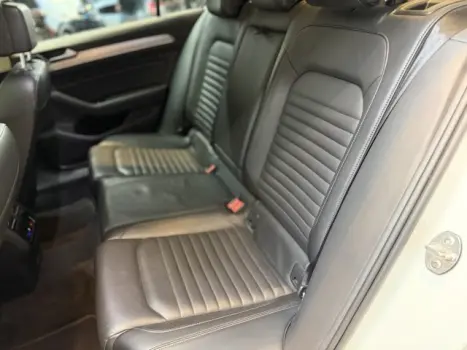 VOLKSWAGEN Passat 2.0 16V 4P TSI TURBO BLUEMOTION HIGHLINE AUTOM�TICO DSG, Foto 13