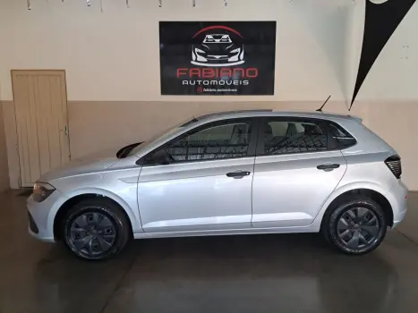 VOLKSWAGEN Polo Hatch 1.0 4P MPI TRACK, Foto 3 VOLKSWAGEN Polo Hatch 1.0 4P MPI TRACK, Foto 3