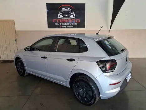 VOLKSWAGEN Polo Hatch 1.0 4P MPI TRACK, Foto 5 VOLKSWAGEN Polo Hatch 1.0 4P MPI TRACK, Foto 5