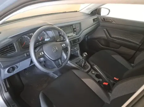 VOLKSWAGEN Polo Hatch 1.0 4P MPI TRACK, Foto 9 VOLKSWAGEN Polo Hatch 1.0 4P MPI TRACK, Foto 9