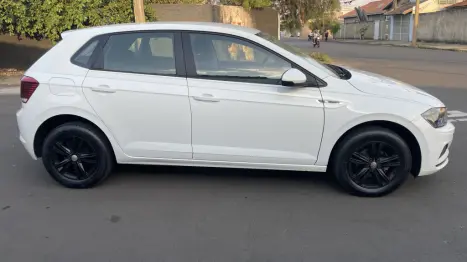 VOLKSWAGEN Polo Hatch 1.6 4P FLEX, Foto 8