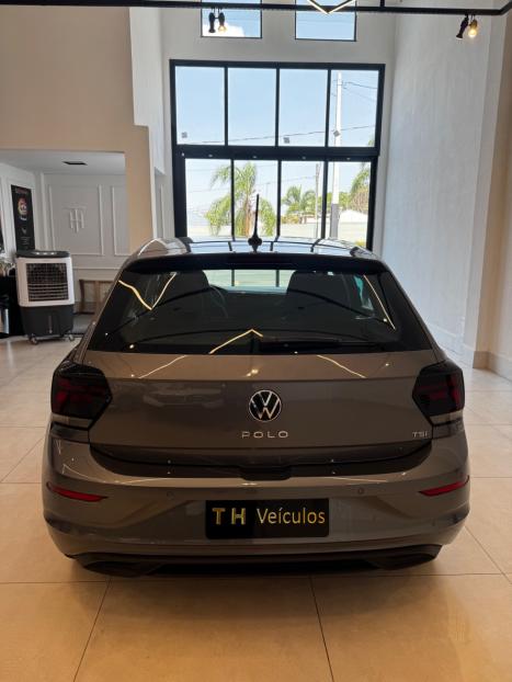 VOLKSWAGEN Polo Hatch 1.0 12V 4P 200 TSI  COMFORTLINE AUTOMTICO, Foto 12