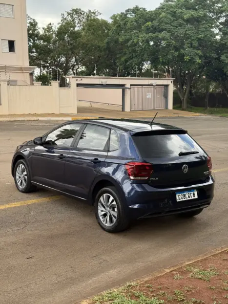 VOLKSWAGEN Polo Hatch 1.0 12V 4P 200 TSI  COMFORTLINE AUTOMTICO, Foto 6