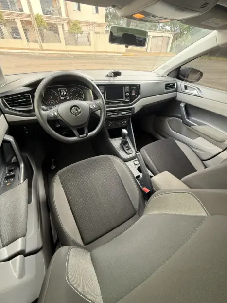 VOLKSWAGEN Polo Hatch 1.0 12V 4P 200 TSI  COMFORTLINE AUTOMTICO, Foto 8