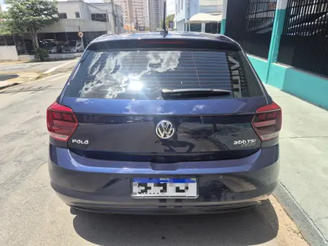 VOLKSWAGEN Polo Hatch 1.0 12V 4P 200 TSI HIGHLINE AUTOMÁTICO, Foto 6 VOLKSWAGEN Polo Hatch 1.0 12V 4P 200 TSI HIGHLINE AUTOMÁTICO, Foto 6